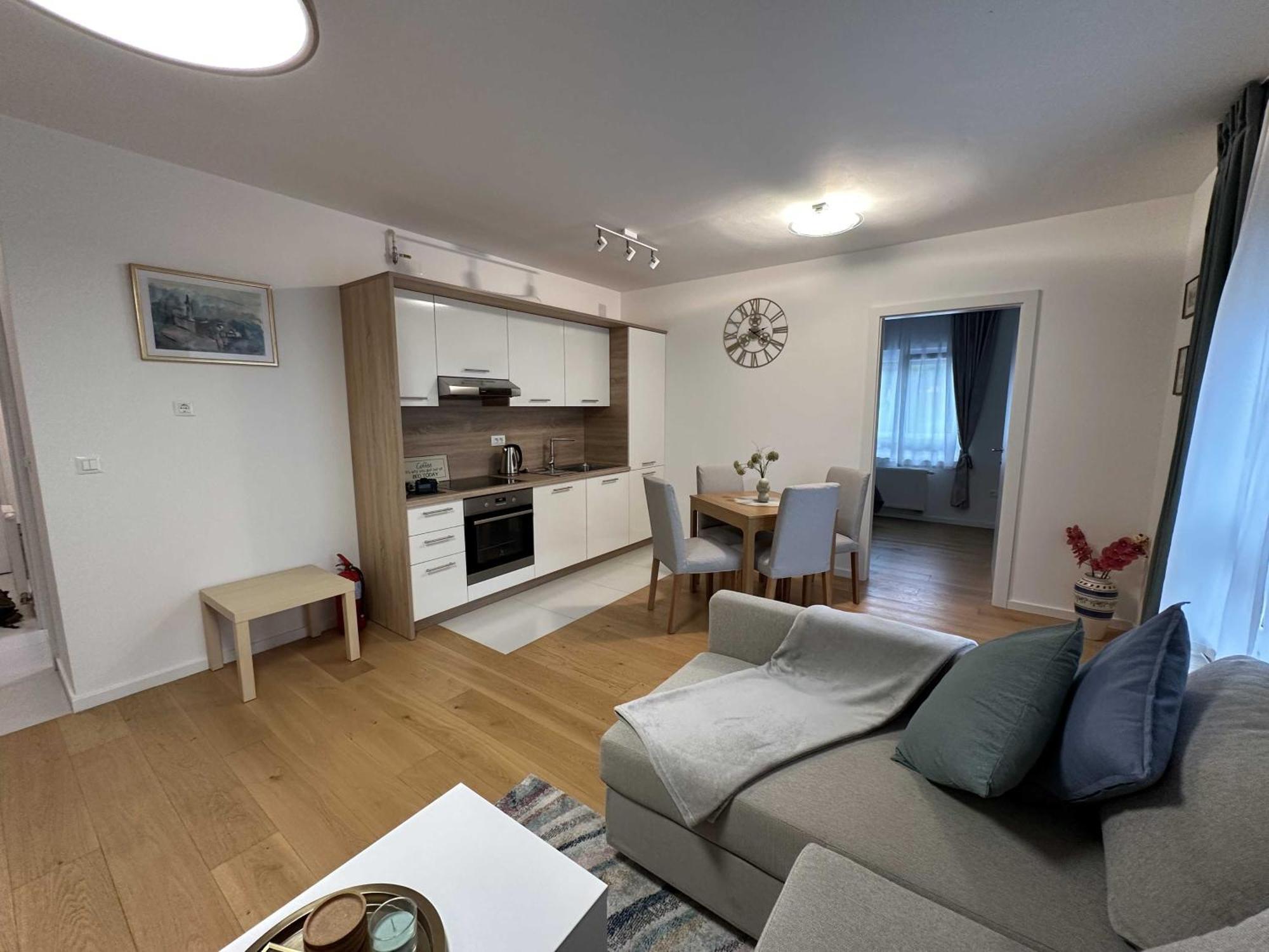 Thyke Apartment คราพินสเก ทอปลิตเซ ภายนอก รูปภาพ